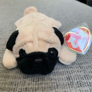 Pugsly the Pug Beanie Baby by Ty
